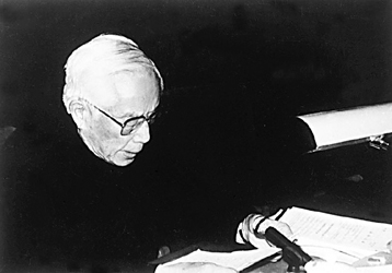 我國近代力學(xué)奠基人和理論物理奠基人之一周培源